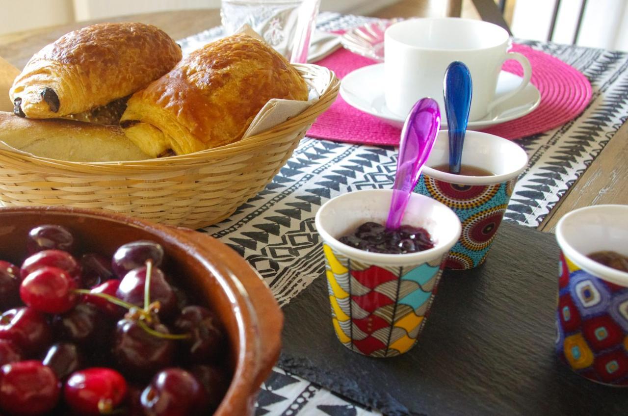 Bed and Breakfast Logis Saint Leonard Dompierre-sur-Mer Экстерьер фото