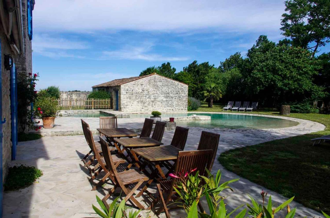 Bed and Breakfast Logis Saint Leonard Dompierre-sur-Mer Экстерьер фото