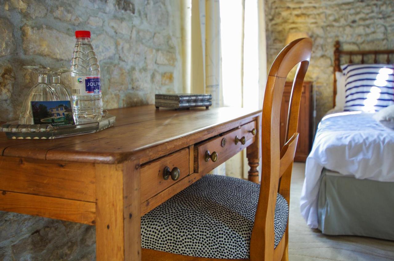 Bed and Breakfast Logis Saint Leonard Dompierre-sur-Mer Экстерьер фото