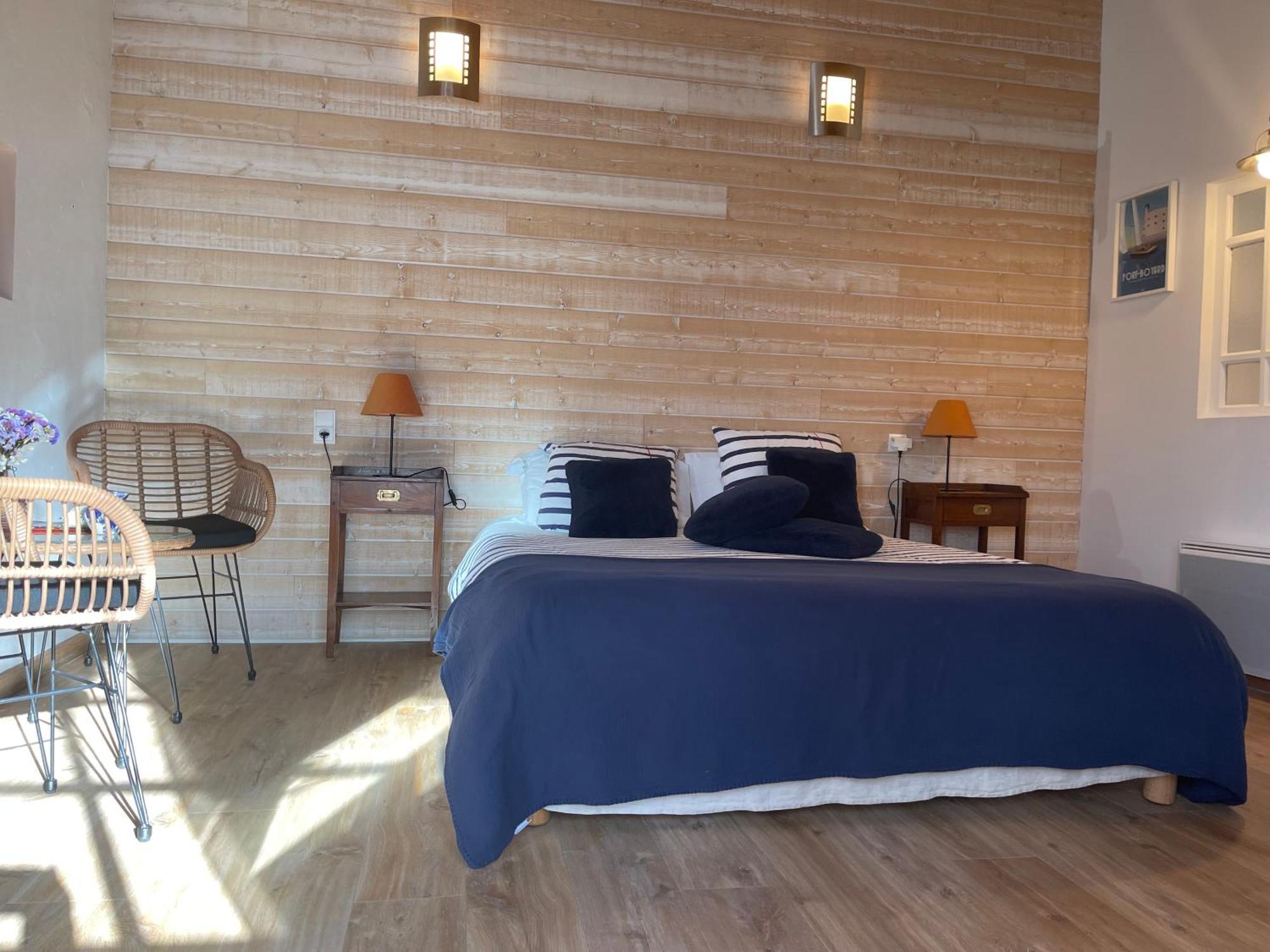 Bed and Breakfast Logis Saint Leonard Dompierre-sur-Mer Экстерьер фото